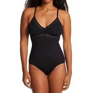 NEW Maidenform Women's Lace Tame Your Tummy Bodysuit Black Size Medium DMS097